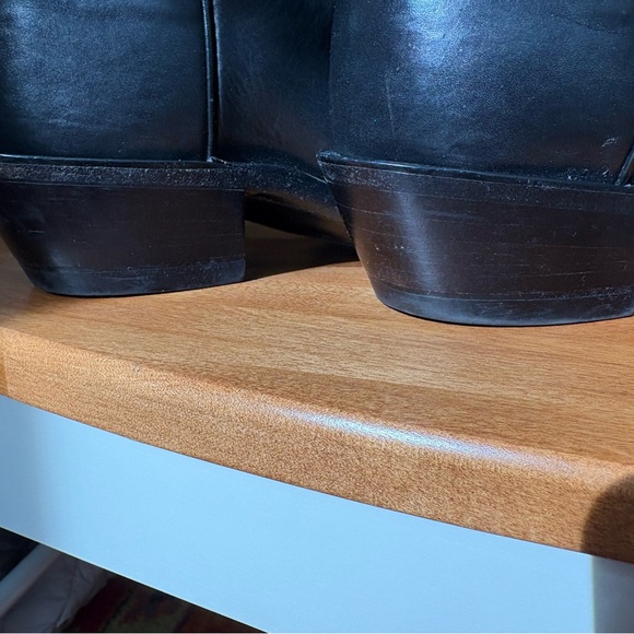 Lucchese Women’s Black Western Leather Boots - Picture 12 of 15